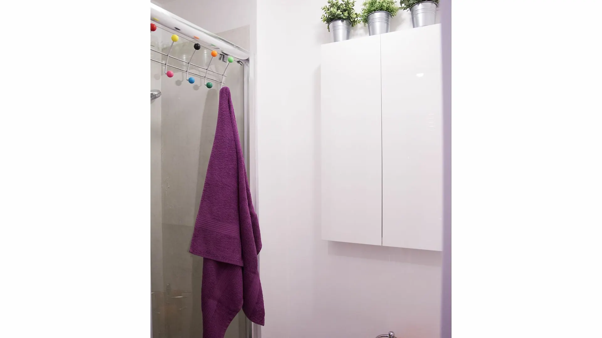 Apartment Hintown S. Lorenzo Arcade Milan Italy