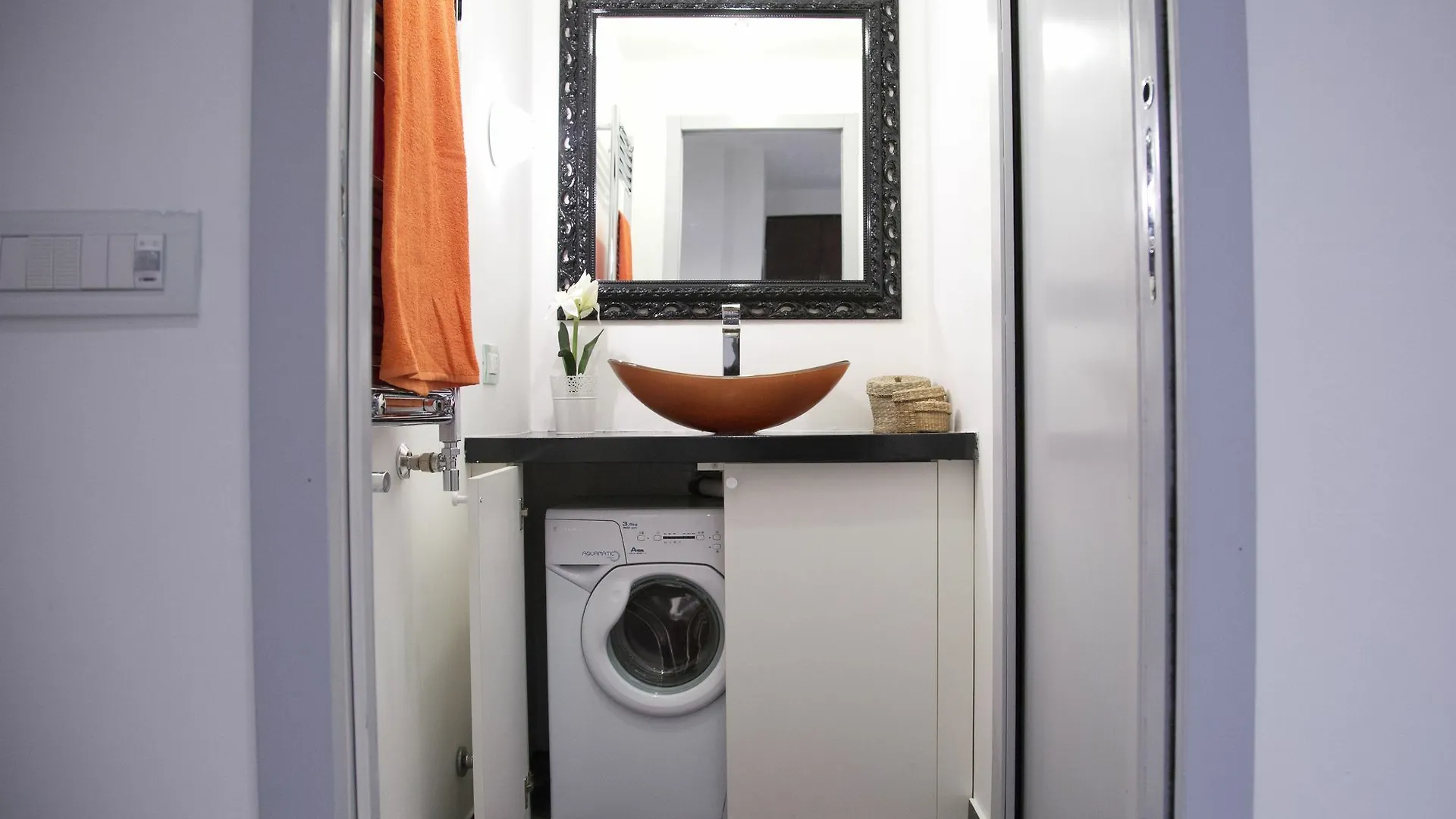 Apartment Hintown S. Lorenzo Arcade Milan